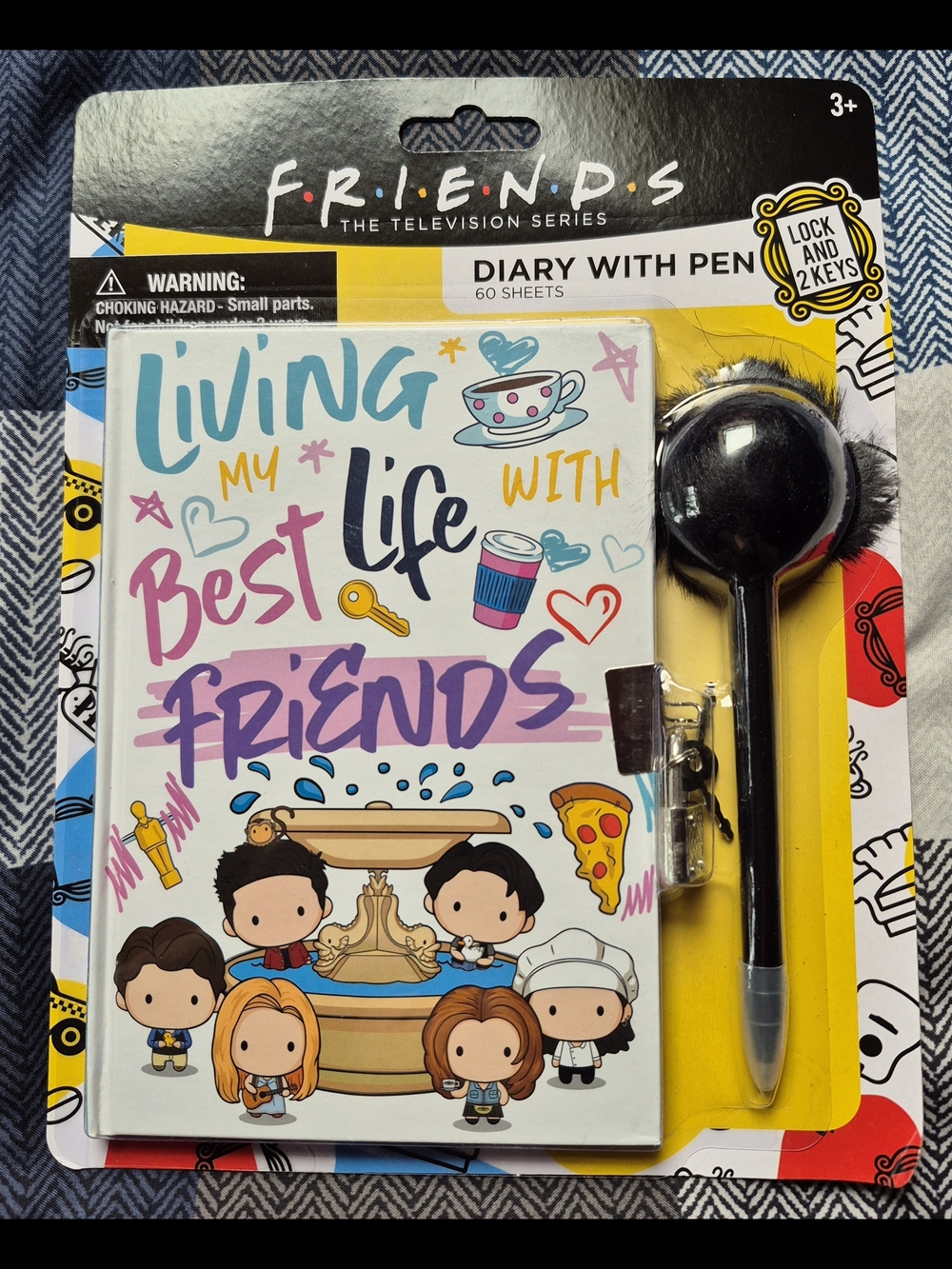 FRIENDS White Diary with Pen